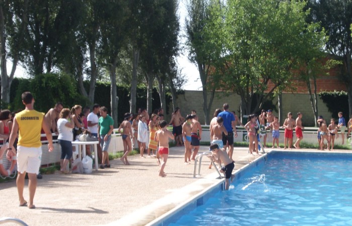 Juegos en la piscina